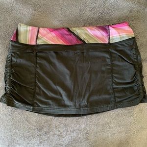 Lululemon Black and Pink Skort Size 6